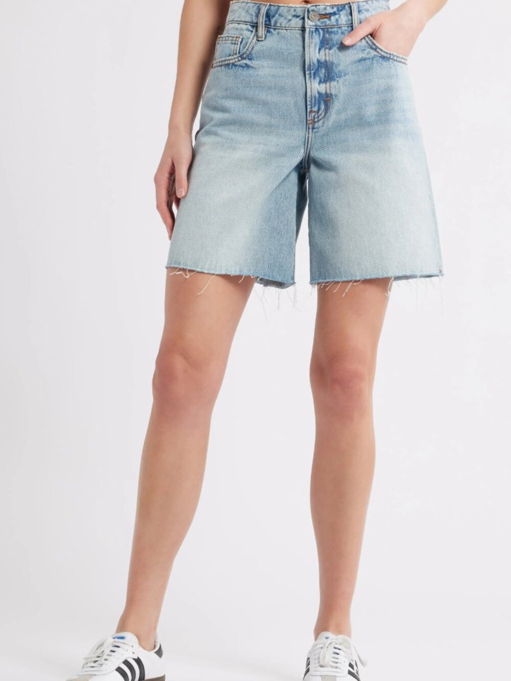 Raw Hem Denim Bermuda Shorts HIDDEN JEANS - Picture 2 of 8